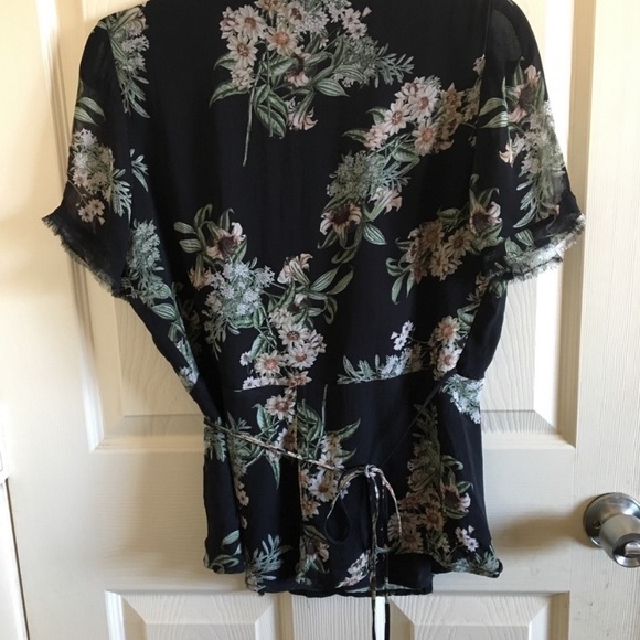 Lucky Brand Floral Printed Wrap Top - Picture 3 of 5
